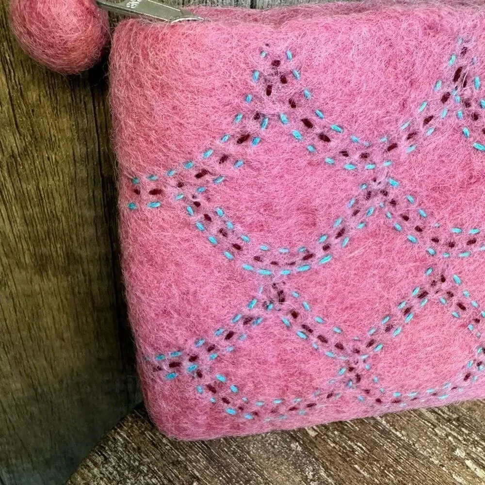 Felted Wool Coin Purse Wallet Pink Purse Accessory Pink Scallop New FAST SHIP